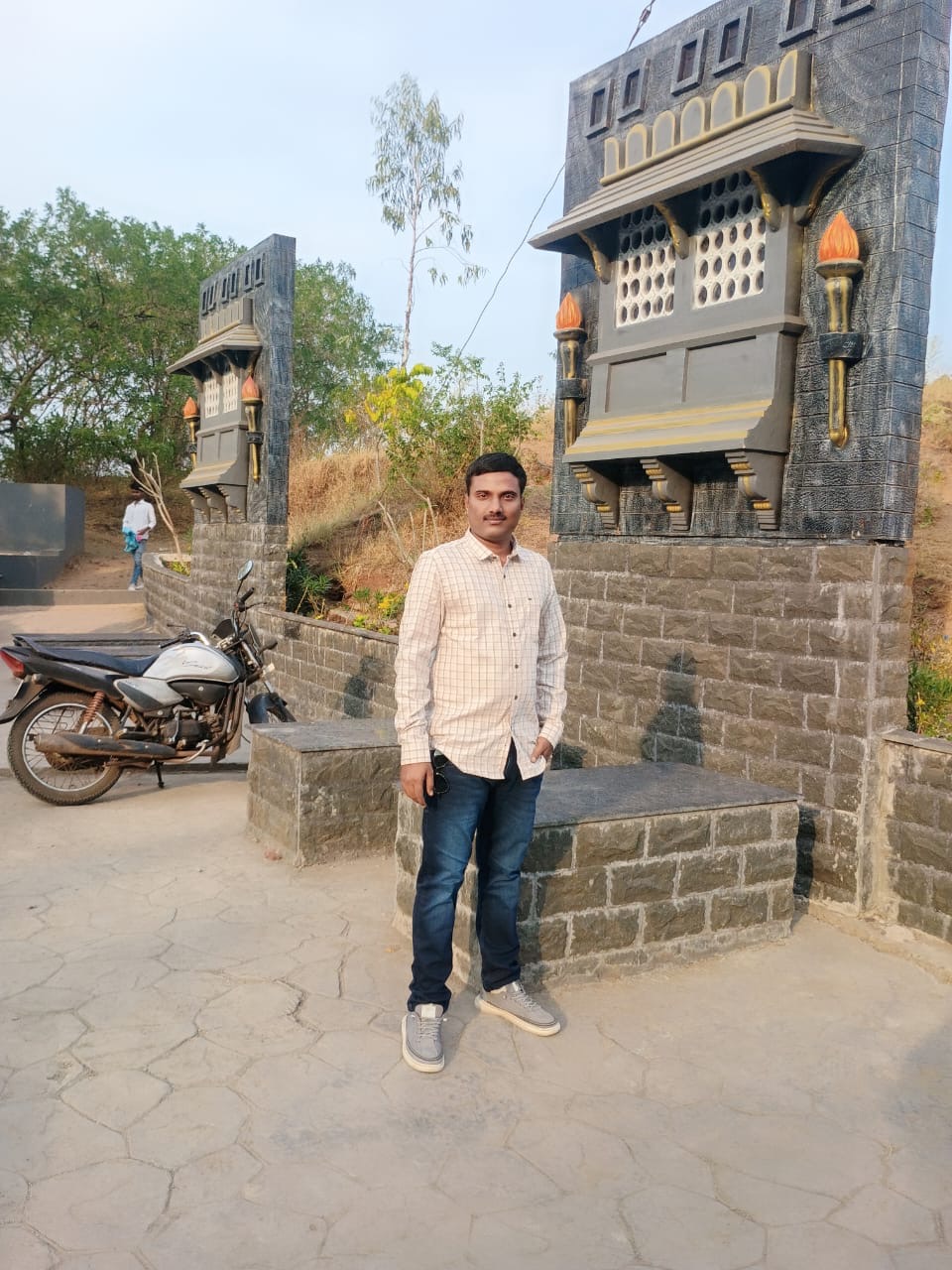 96 Kuli Maratha Profile